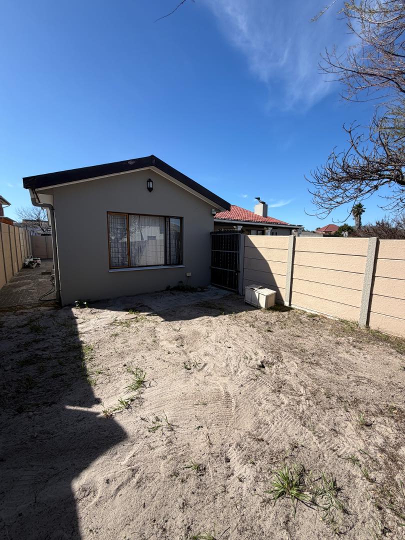 3 Bedroom Property for Sale in Soneike Western Cape